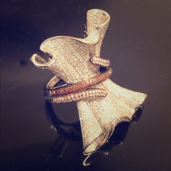 Jewelry - Beautiful Diamond Stylish Ring Jewelry - Beautiful Diamond Stylish Ring